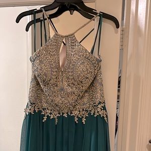 Dave & Johnny formal long evening gown